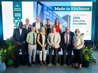 Group photo of the mayor and city councillors 